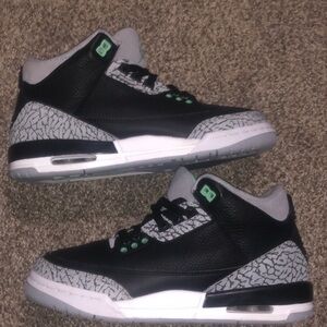 Jordan 3 green glow